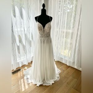 NWT Maggie Sottero - Poppy Wedding Dess